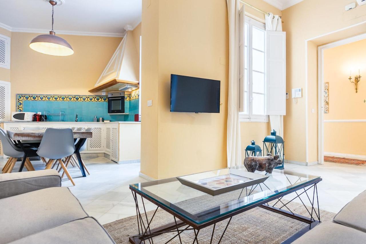Casa Palacio Madre De Dios I Y Ii Apartamento Sevilla